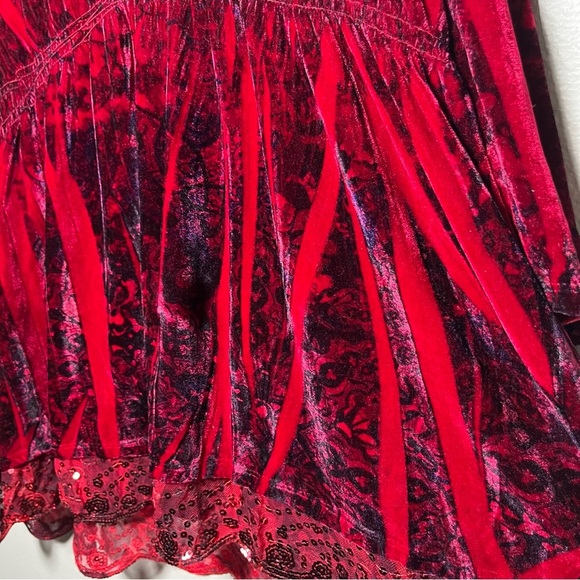Energe Women Top 3X Red Velvet Burnout Empire Waist Half Sleeve Sequins Art‎ - Picture 5 of 9